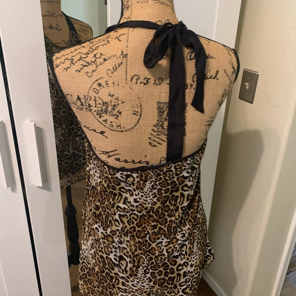 Bebe leopard print silk halter , w detailed beading work size small - Picture 7 of 9